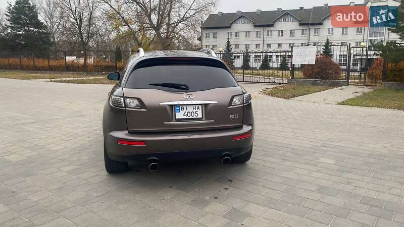 Позашляховик / Кросовер Infiniti FX 35 2005 в Горішніх Плавнях
