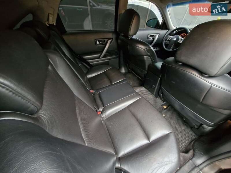 Внедорожник / Кроссовер Infiniti FX 35 2007 в Киеве фото 12 Внедорожник / Кроссовер Infiniti FX 35 2007 в Киеве