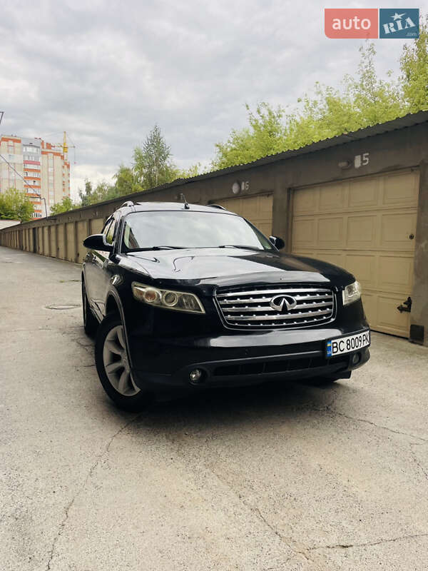Infiniti FX 35 2005