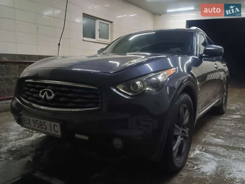 Внедорожник / Кроссовер Infiniti FX 35 2010 в Каменец-Подольском фото 2 Внедорожник / Кроссовер Infiniti FX 35 2010 в Каменец-Подольском