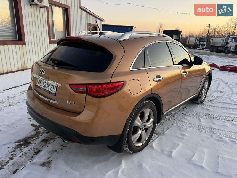 Внедорожник / Кроссовер Infiniti FX 35 2008 в Кривом Роге