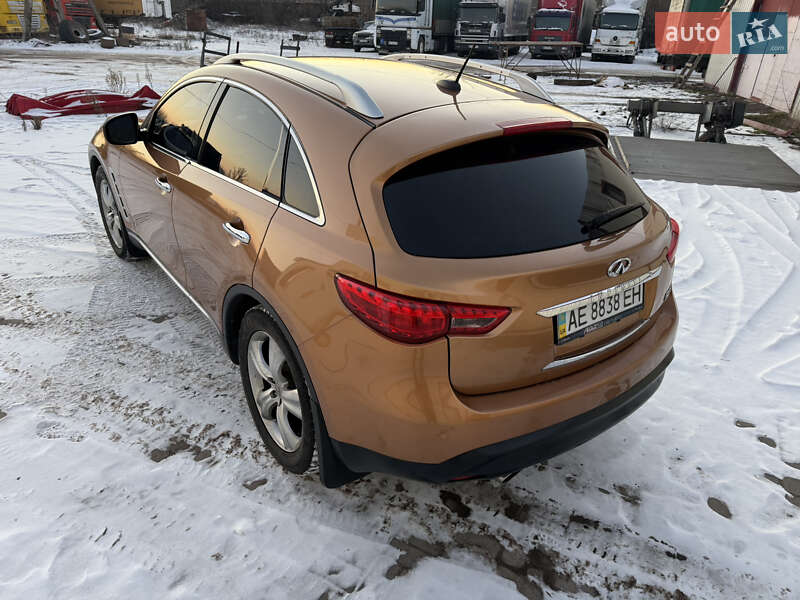 Внедорожник / Кроссовер Infiniti FX 35 2008 в Кривом Роге