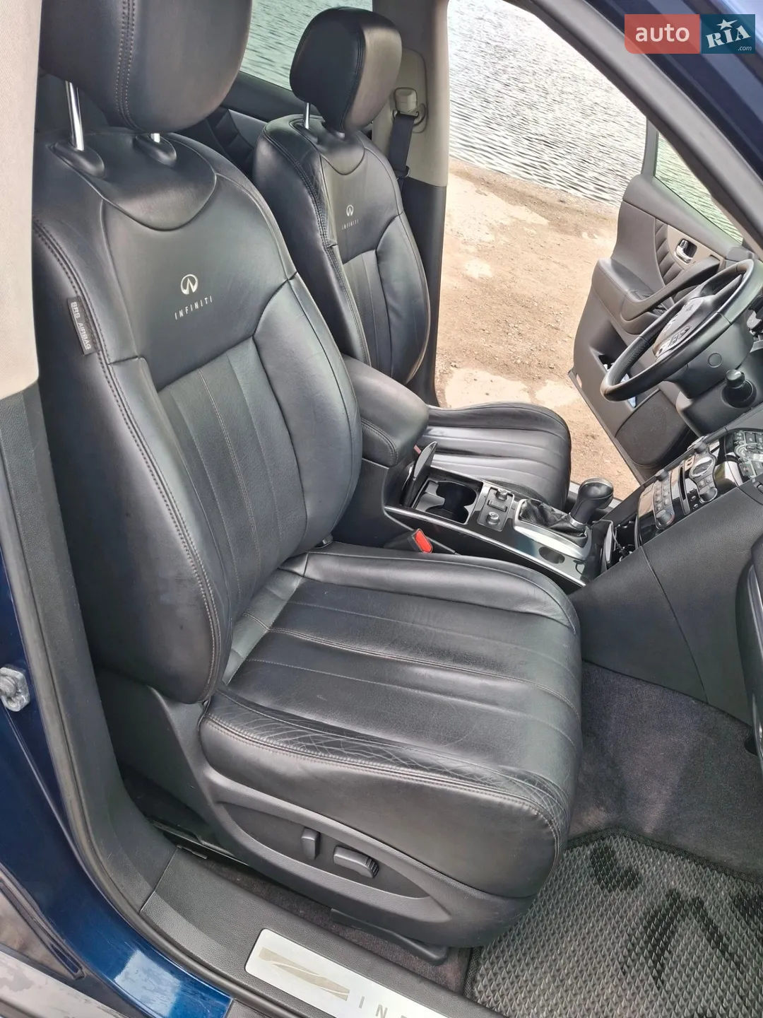 2011 Infiniti FX - мініатюра 17