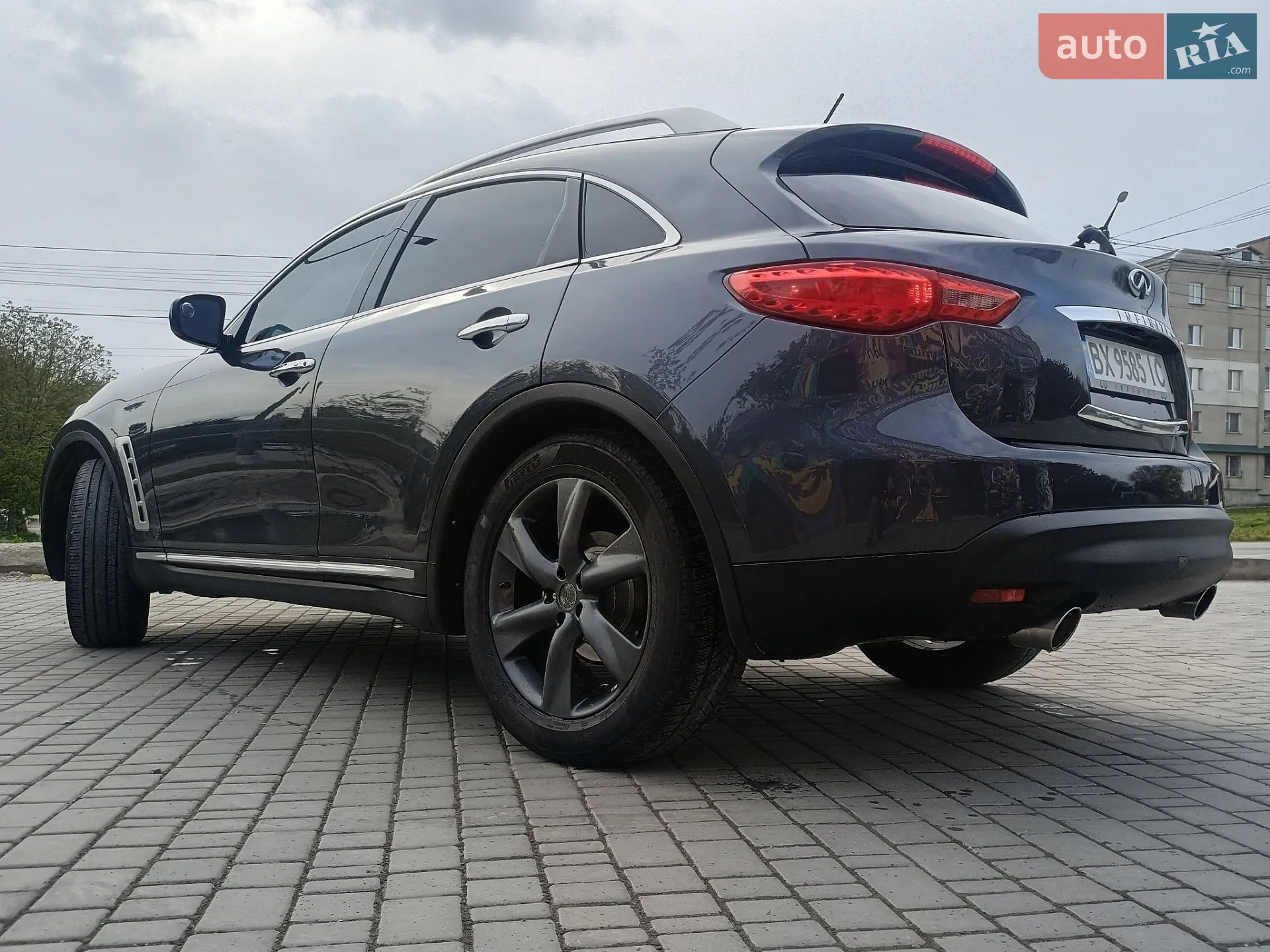 2010 Infiniti FX - мініатюра 3