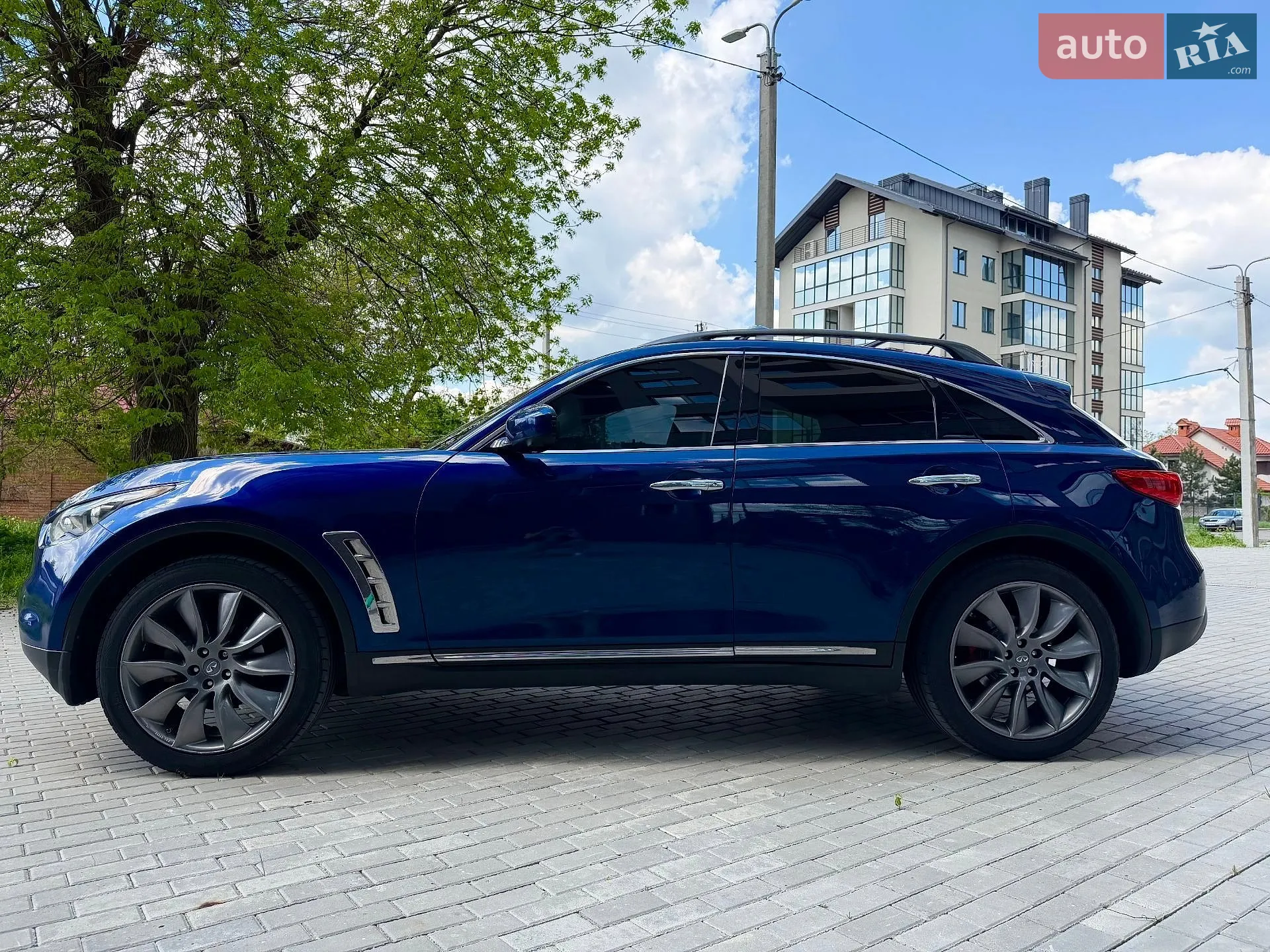 2011 Infiniti FX - мініатюра 6