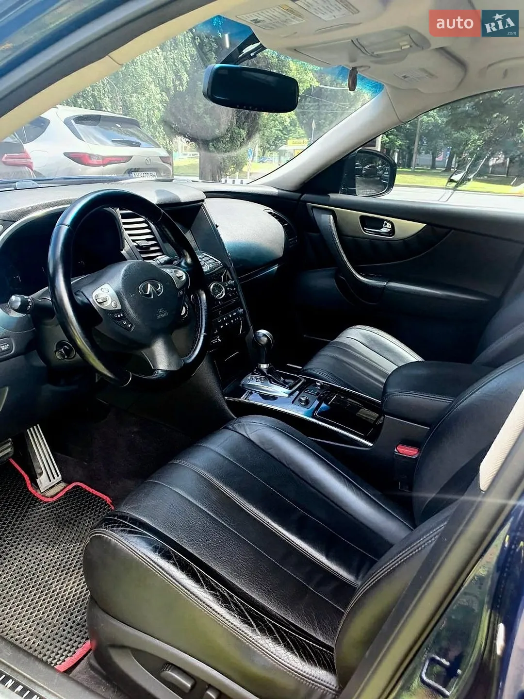 2011 Infiniti FX - мініатюра 13