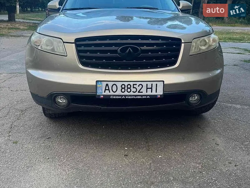 Infiniti FX 35 2004