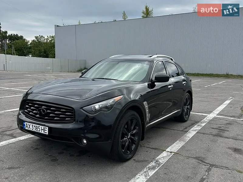 Infiniti FX 35