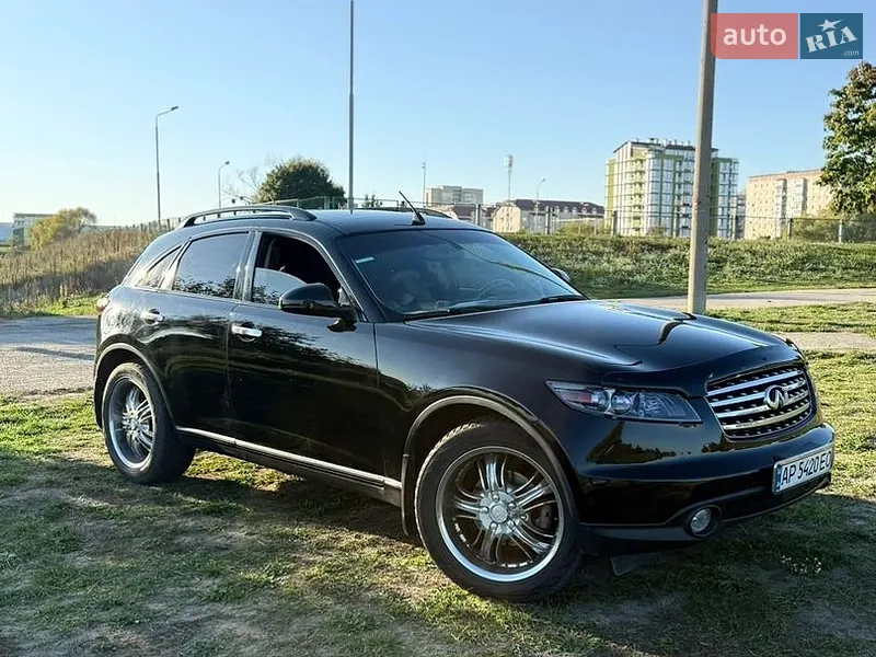 Infiniti FX 35 2004