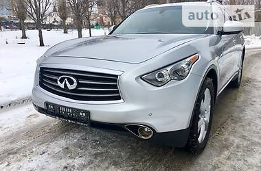 Внедорожник / Кроссовер Infiniti FX 37 2013 в Харькове