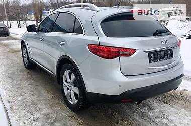 Внедорожник / Кроссовер Infiniti FX 37 2013 в Харькове