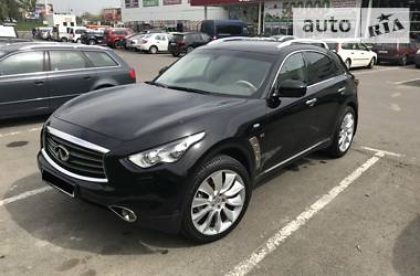 Infiniti FX 37 2011