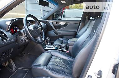 Внедорожник / Кроссовер Infiniti FX 37 2010 в Одессе