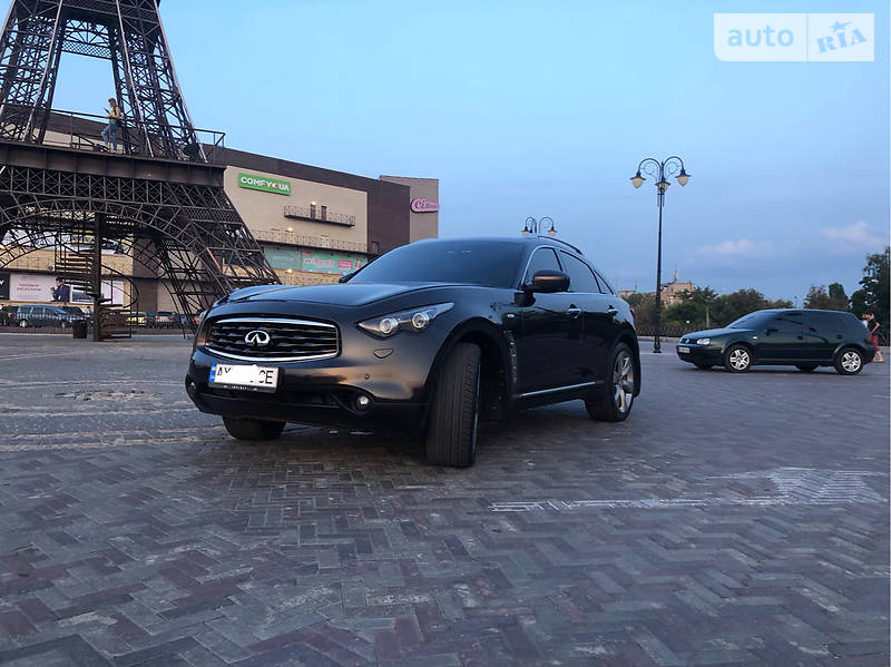 Внедорожник / Кроссовер Infiniti FX 37 2010 в Харькове