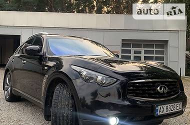 Infiniti FX 37 2011