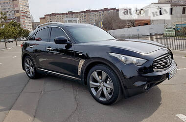 Infiniti FX 37 2011