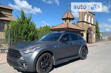 Позашляховик / Кросовер Infiniti FX 37 2012 в Києві