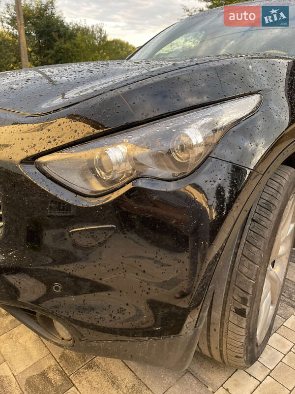 Позашляховик / Кросовер Infiniti FX 37 2011 в Перемишлянах