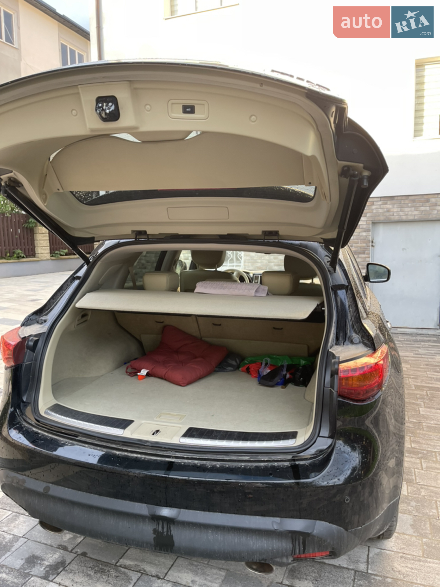 2011 Infiniti FX - мініатюра 16