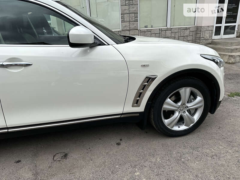 Внедорожник / Кроссовер Infiniti FX 37 2011 в Виннице фото 4 Внедорожник / Кроссовер Infiniti FX 37 2011 в Виннице
