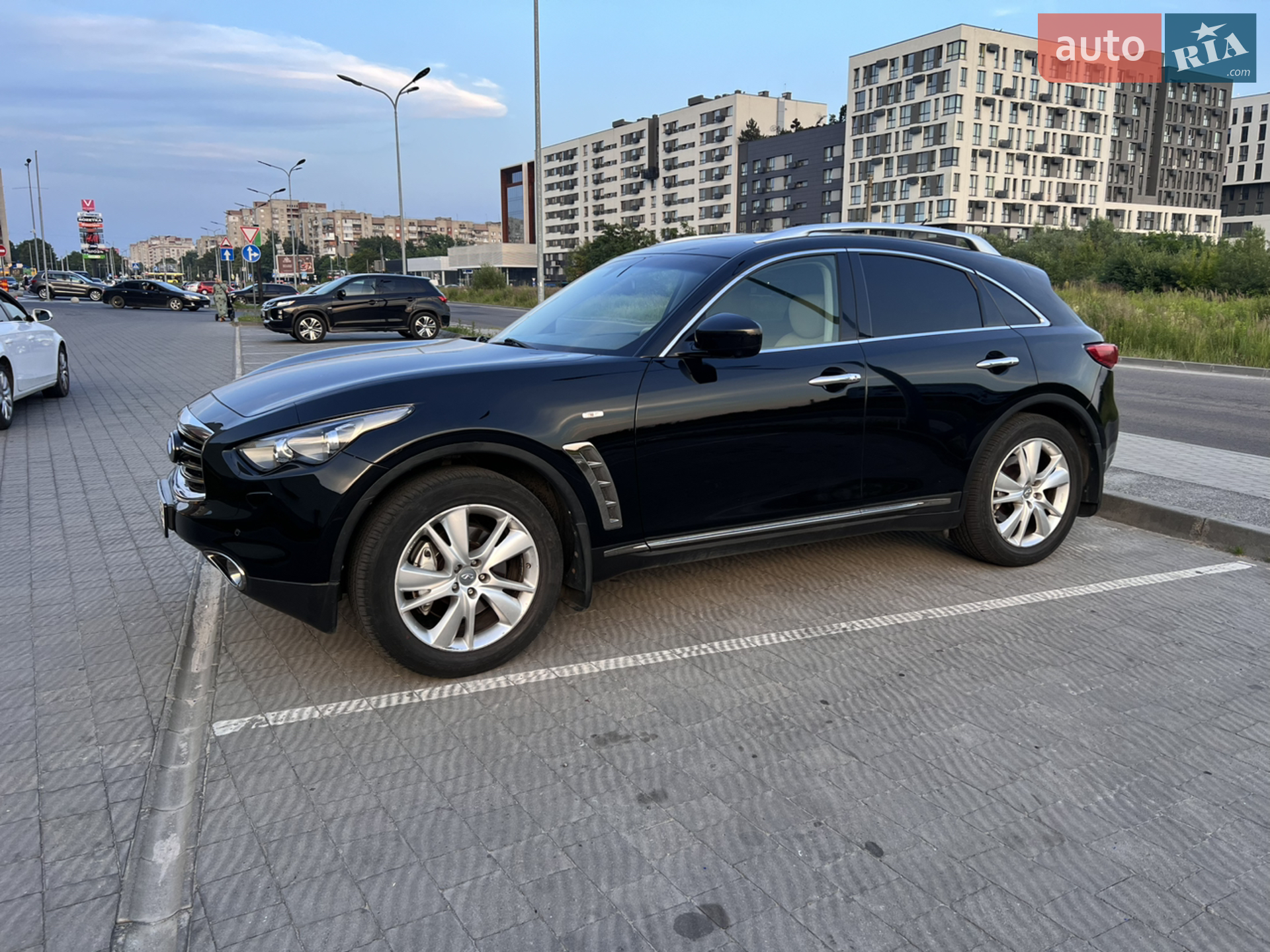 2012 Infiniti FX - мініатюра 2