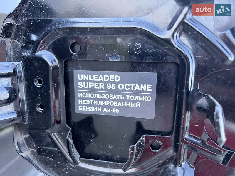 Позашляховик / Кросовер Infiniti FX 37 2012 в Львові