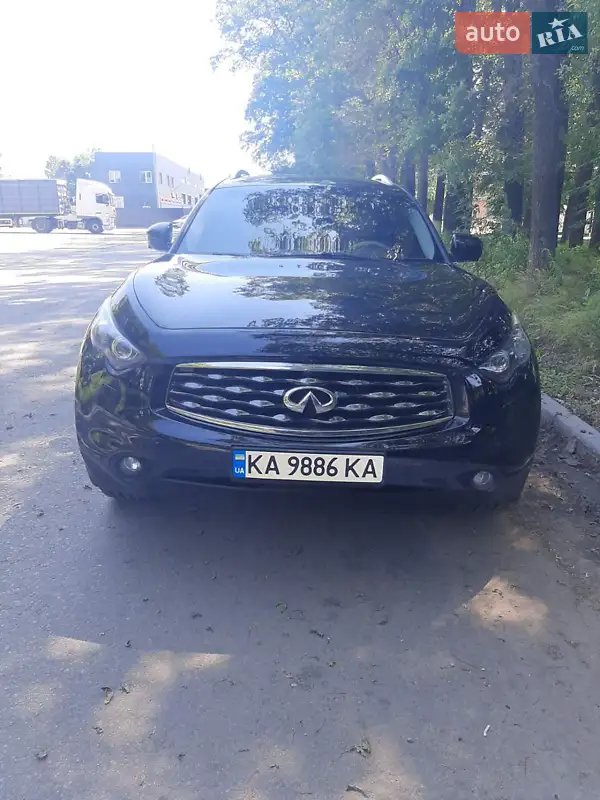Infiniti FX 37 2010