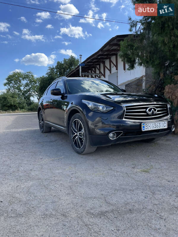 Позашляховик / Кросовер Infiniti FX 37 2012 в Ізмаїлі