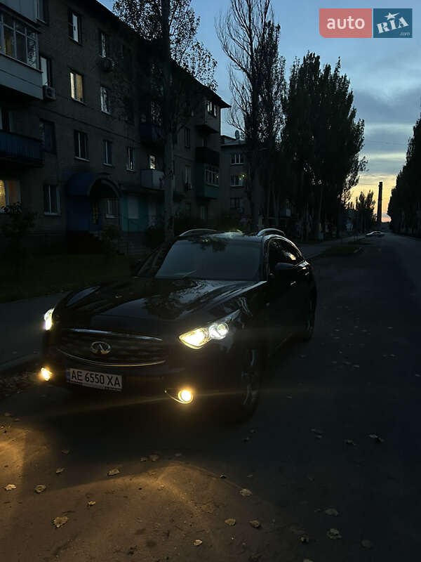 Позашляховик / Кросовер Infiniti FX 37 2011 в Києві