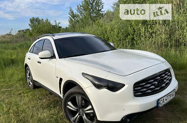 Внедорожник / Кроссовер Infiniti FX 37 2013 в Смеле