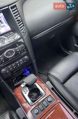 Внедорожник / Кроссовер Infiniti FX 37 2011 в Ивано-Франковске