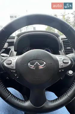 Infiniti FX 37 2011