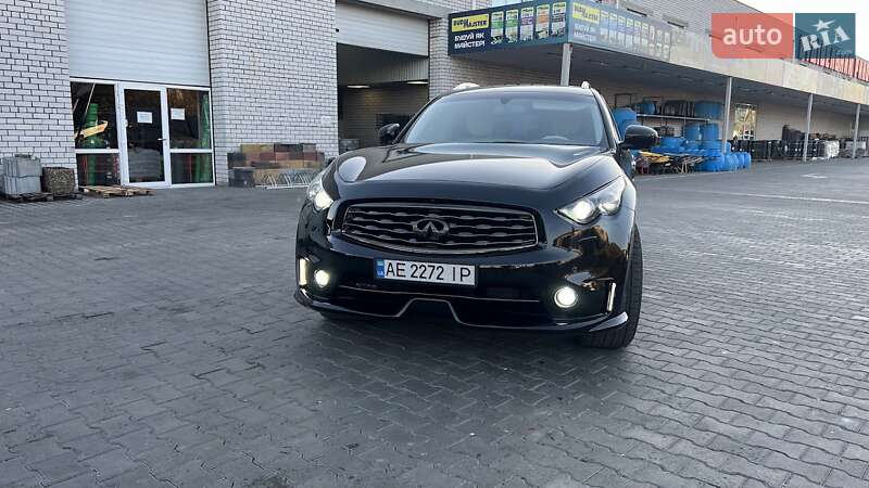 Позашляховик / Кросовер Infiniti FX 37 2010 в Павлограді