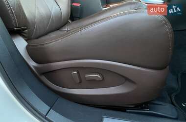 Внедорожник / Кроссовер Infiniti FX 37 2013 в 