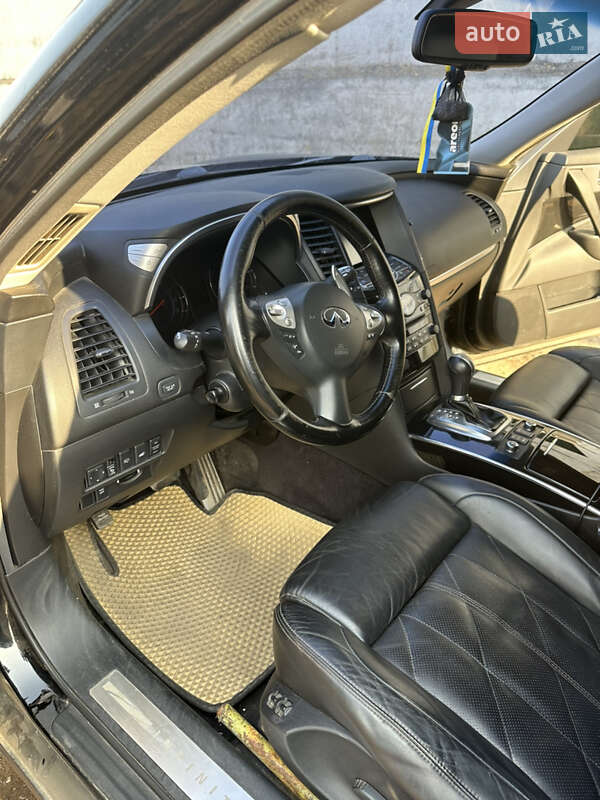 Позашляховик / Кросовер Infiniti FX 37 2011 в Харкові