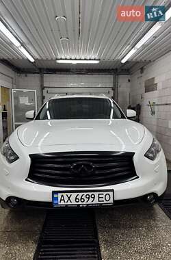 Infiniti FX 37 2012