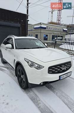 Infiniti FX 37 2010