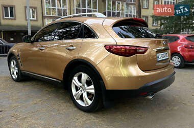 Позашляховик / Кросовер Infiniti FX 37 2010 в Ірпені