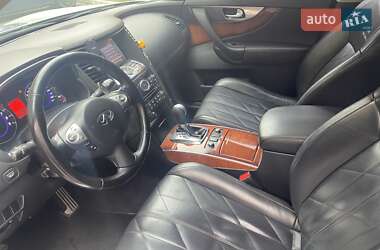 Внедорожник / Кроссовер Infiniti FX 37 2010 в 