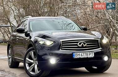Внедорожник / Кроссовер Infiniti FX 37 2012 в 