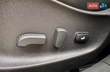 Внедорожник / Кроссовер Infiniti FX 37 2012 в 