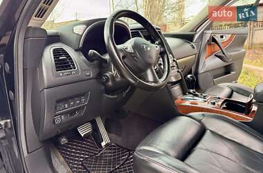 Внедорожник / Кроссовер Infiniti FX 37 2012 в 