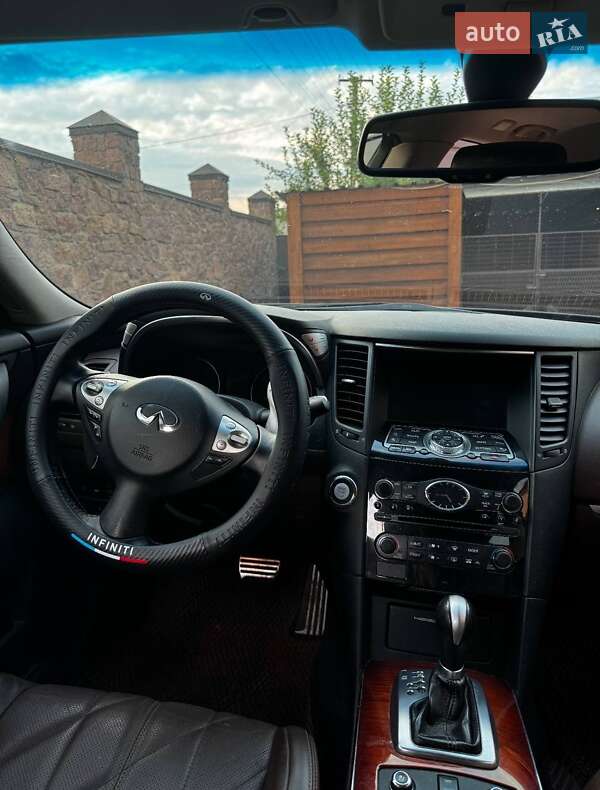 Внедорожник / Кроссовер Infiniti FX 37 2012 в Киеве