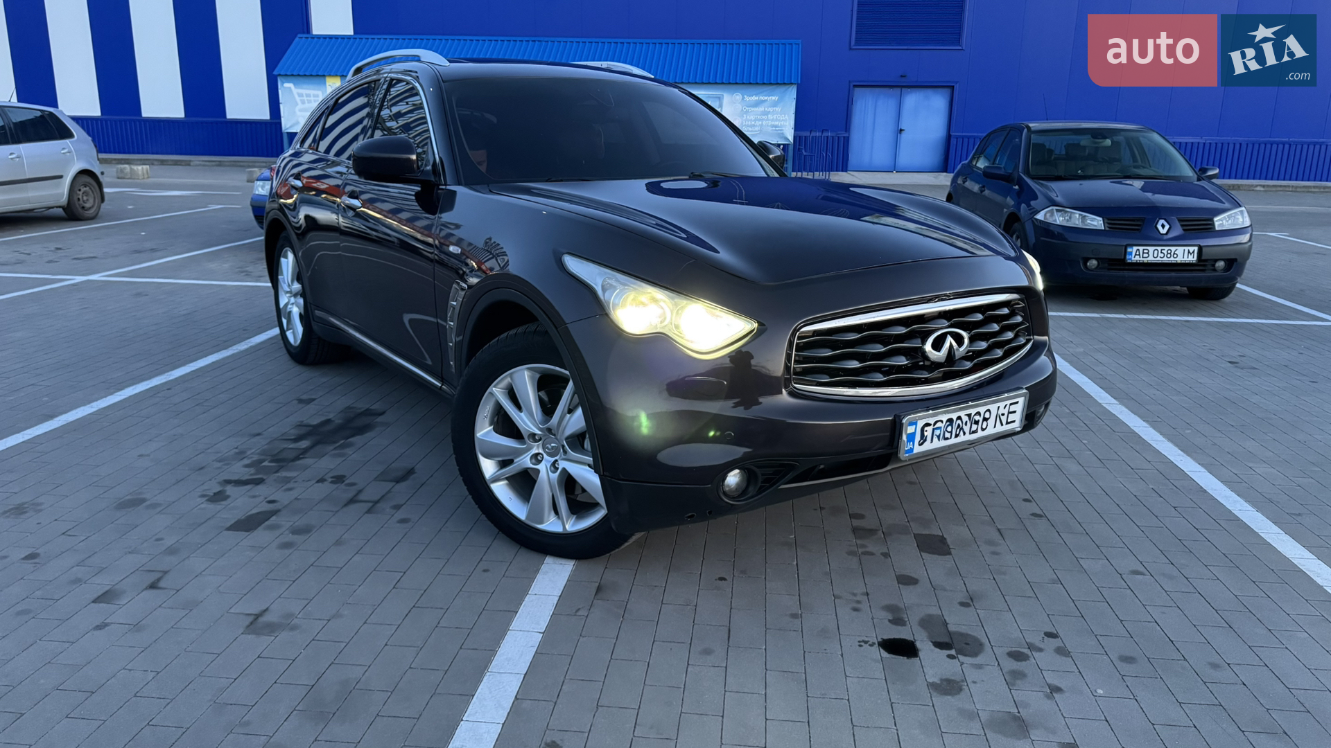 2011 Infiniti FX - мініатюра 36