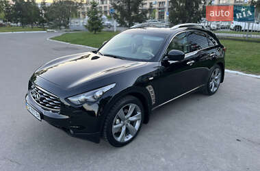 Позашляховик / Кросовер Infiniti FX 37 2010 в 