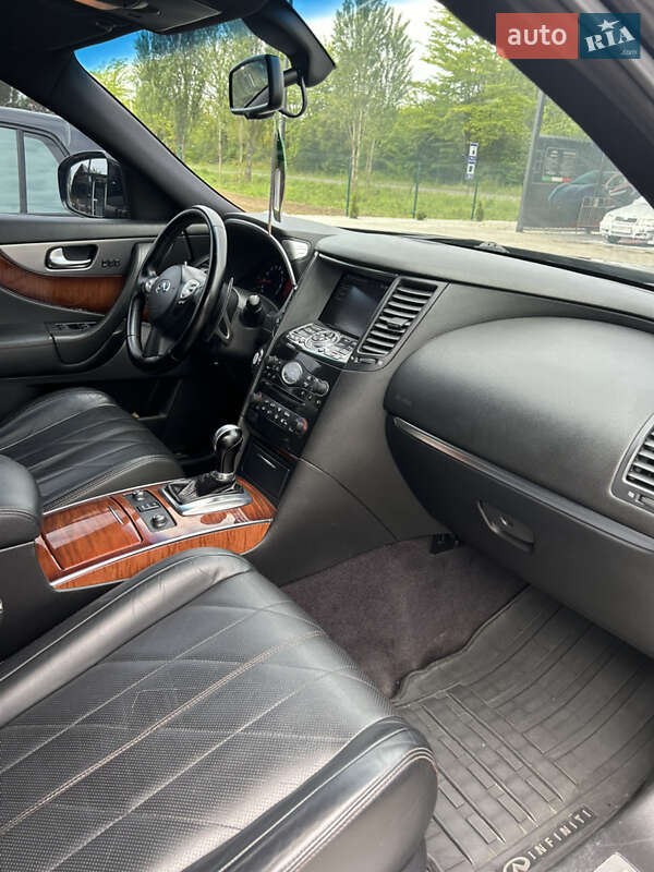 Позашляховик / Кросовер Infiniti FX 37 2011 в Києві