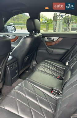 Позашляховик / Кросовер Infiniti FX 37 2011 в 