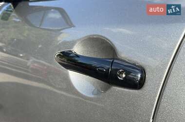 Внедорожник / Кроссовер Infiniti FX 37 2013 в 