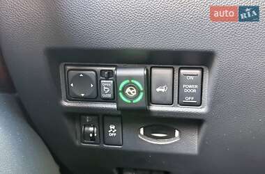 Внедорожник / Кроссовер Infiniti FX 37 2013 в 