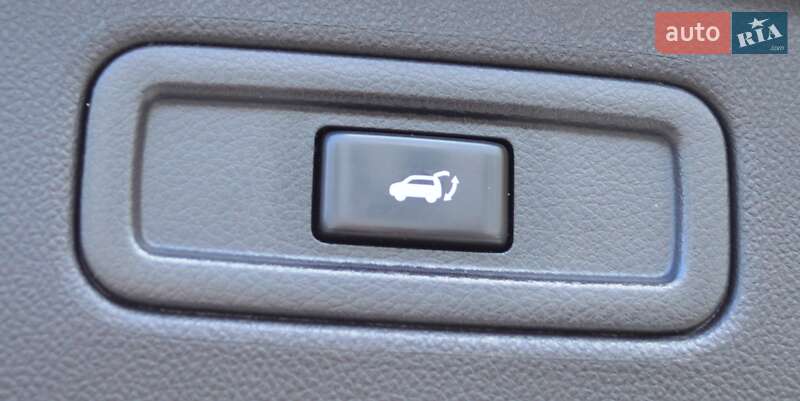 Позашляховик / Кросовер Infiniti FX 37 2012 в Одесі